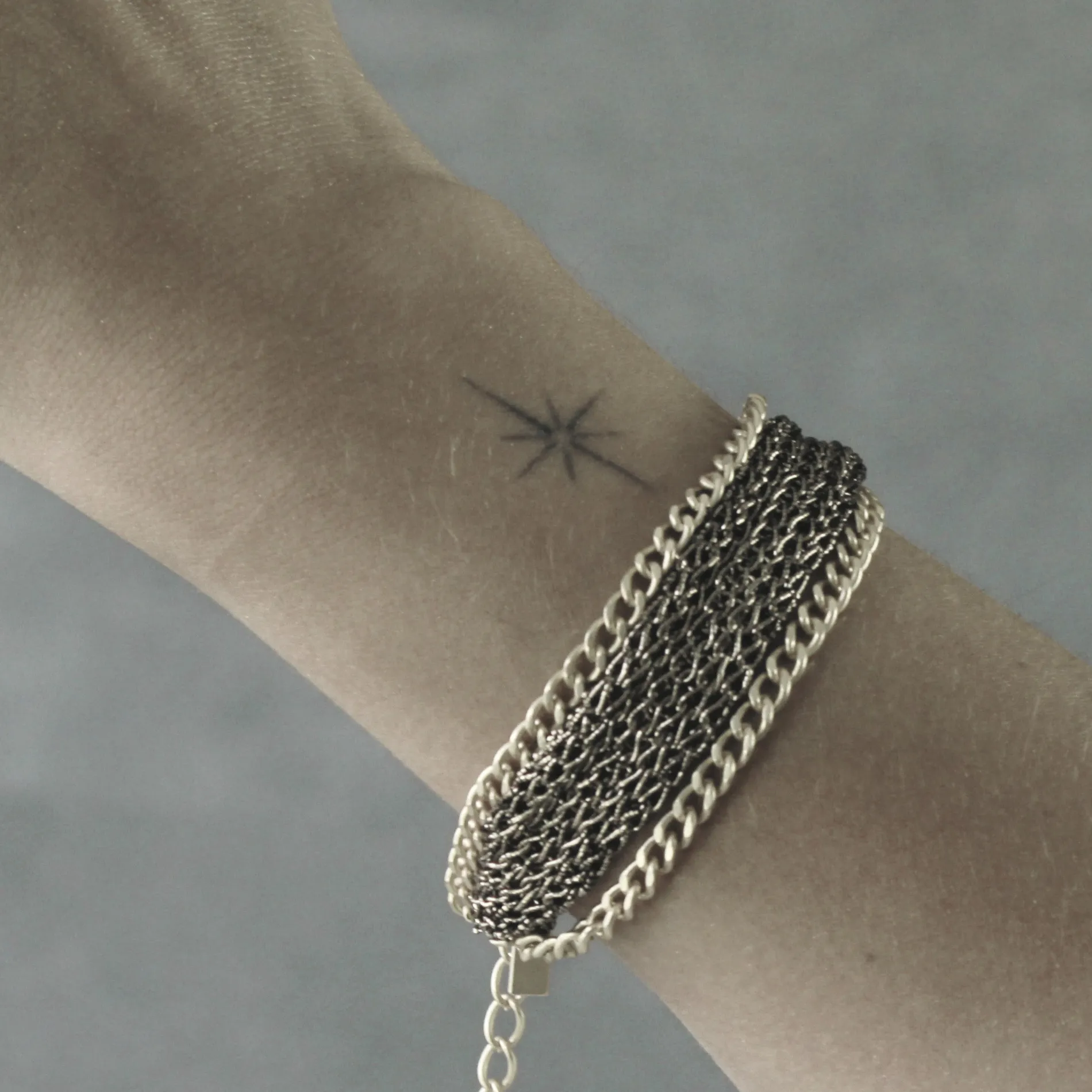 Anastazia IN:STORE Knittet Bracelet Silver Plating