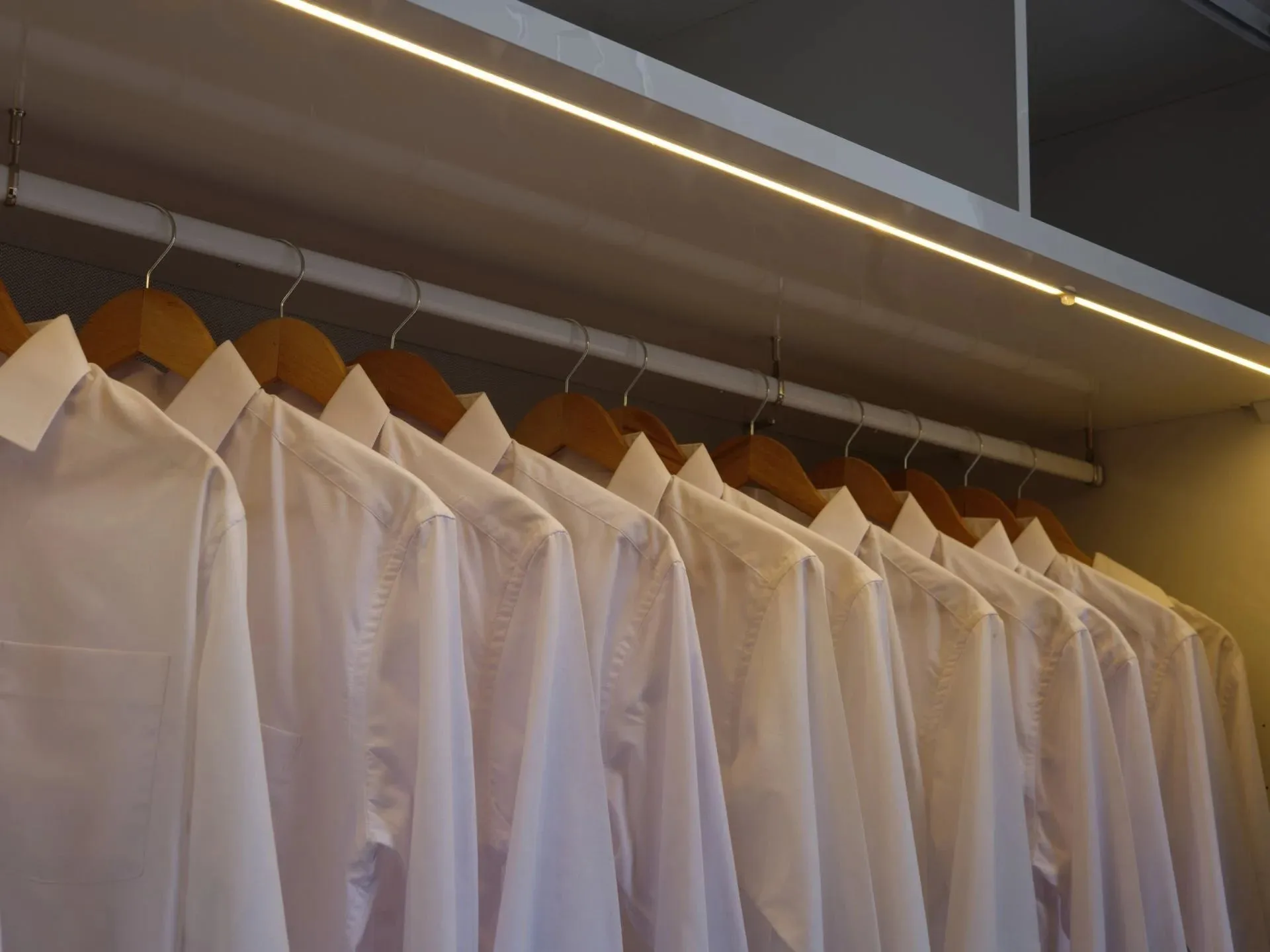 Aysa Wardrobe 4 Doors