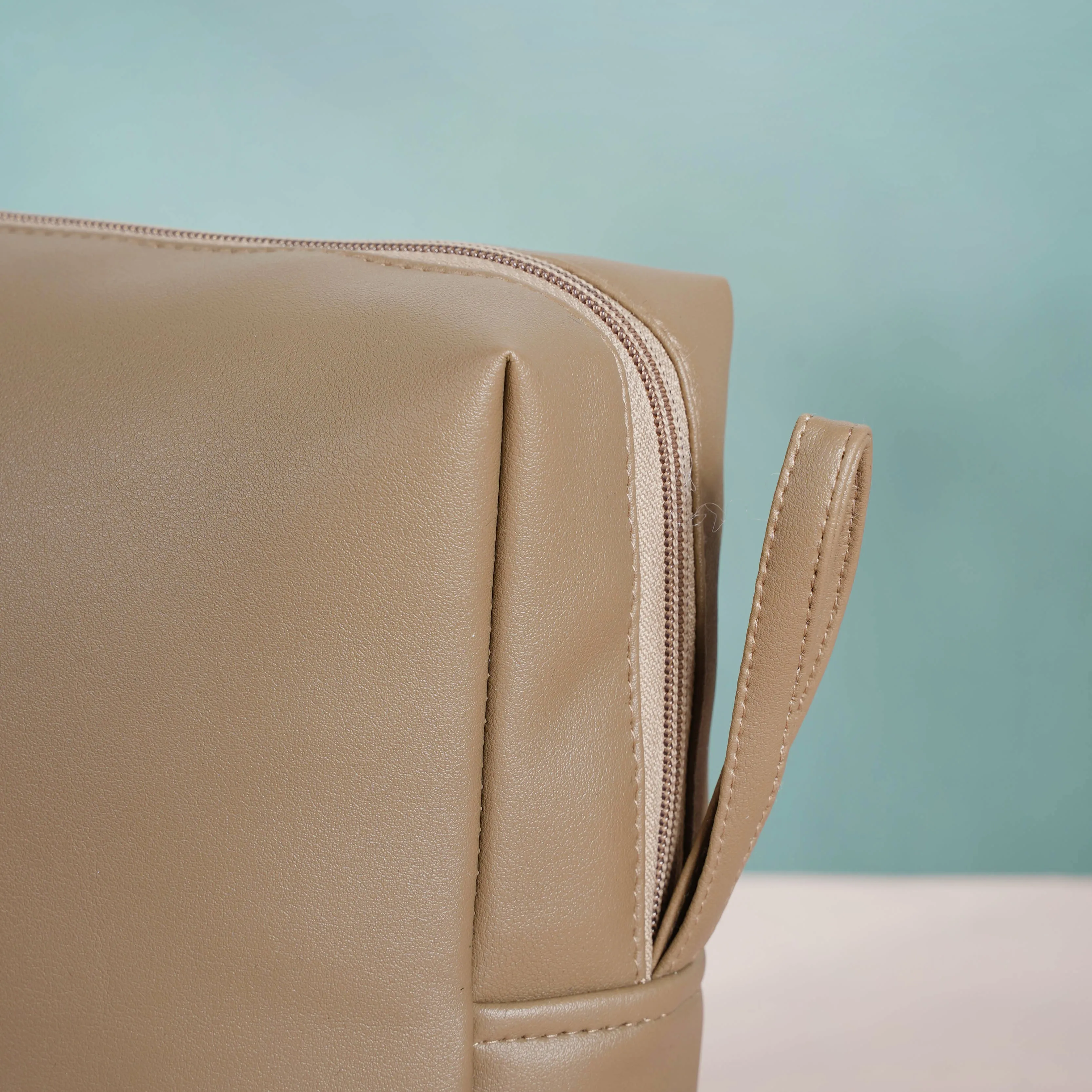 Beige Travel Kit Set of 4