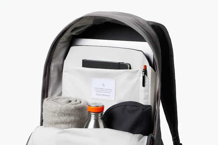 BELLROY CLASSIC BACKPACK PREMIUM - 3 COLORS