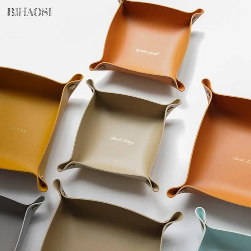 Chic PU Leather Desktop Storage Tray for Stylish Home Organization