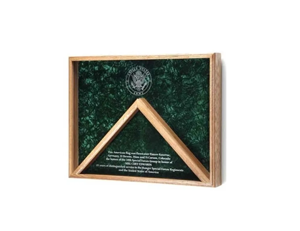 Deluxe Combo Awards, Flag Display Case - 4' x 6' flag