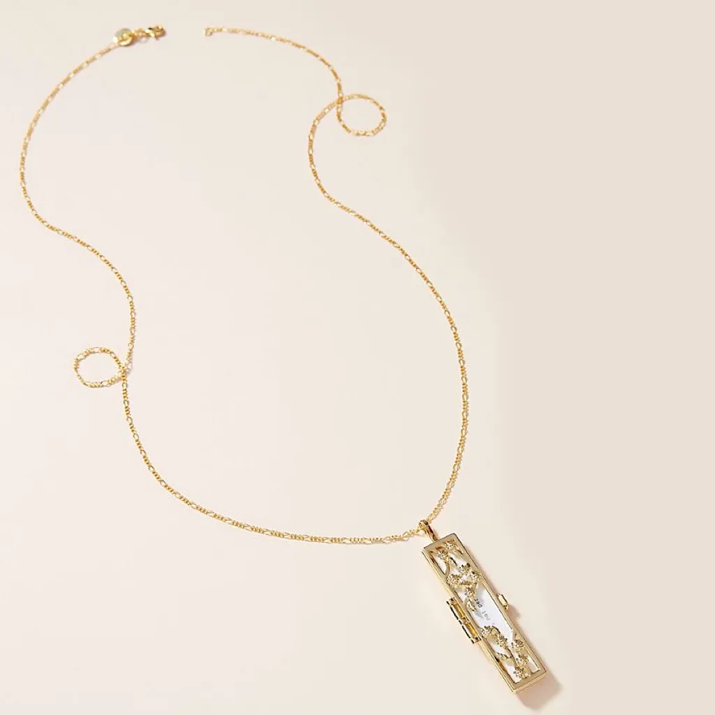 Flowered Vines Fortune Locket - Gold
