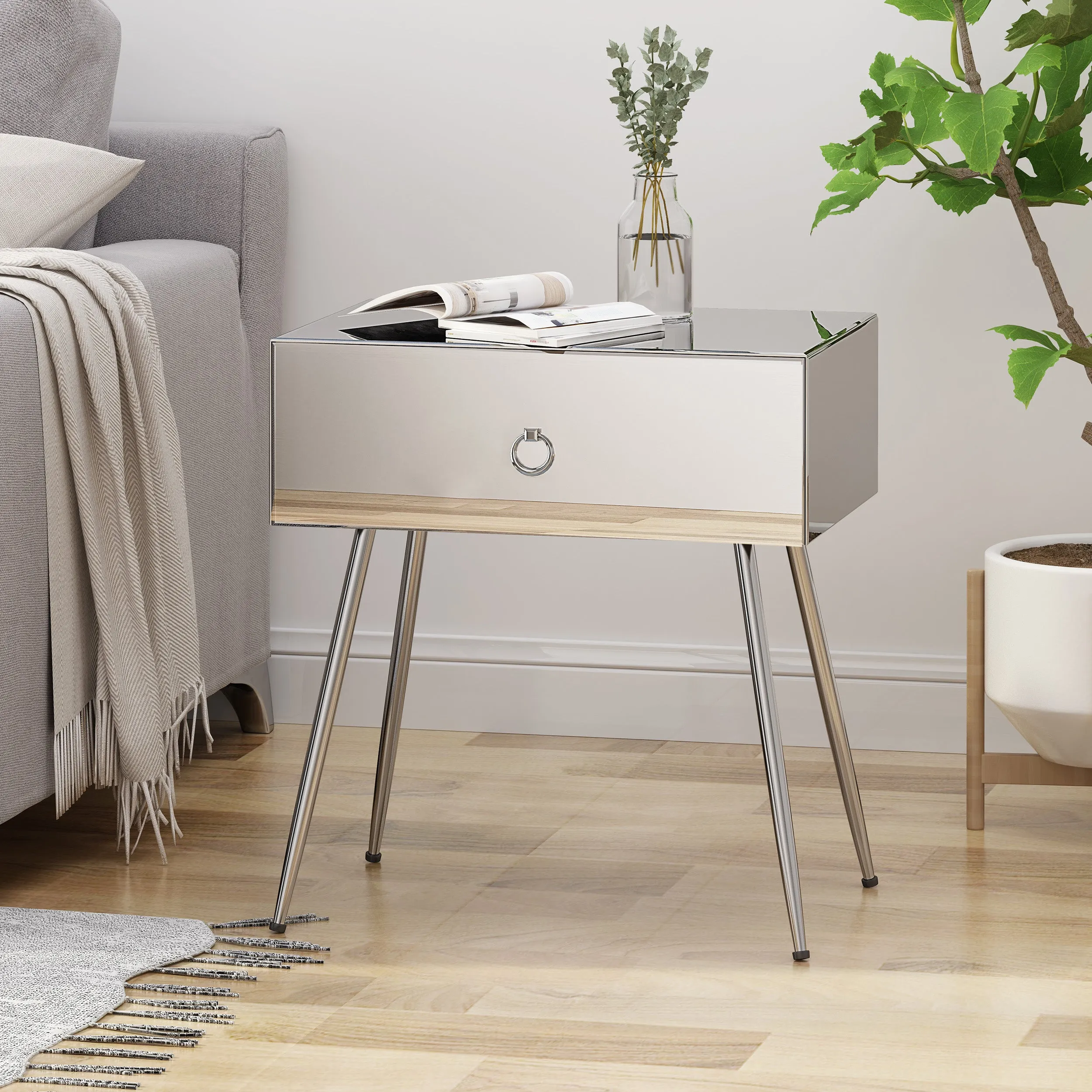 Georgia Modern Mirrored Accent Table