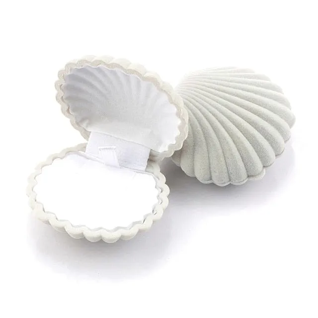 Lovely Velvet Jewelry Box