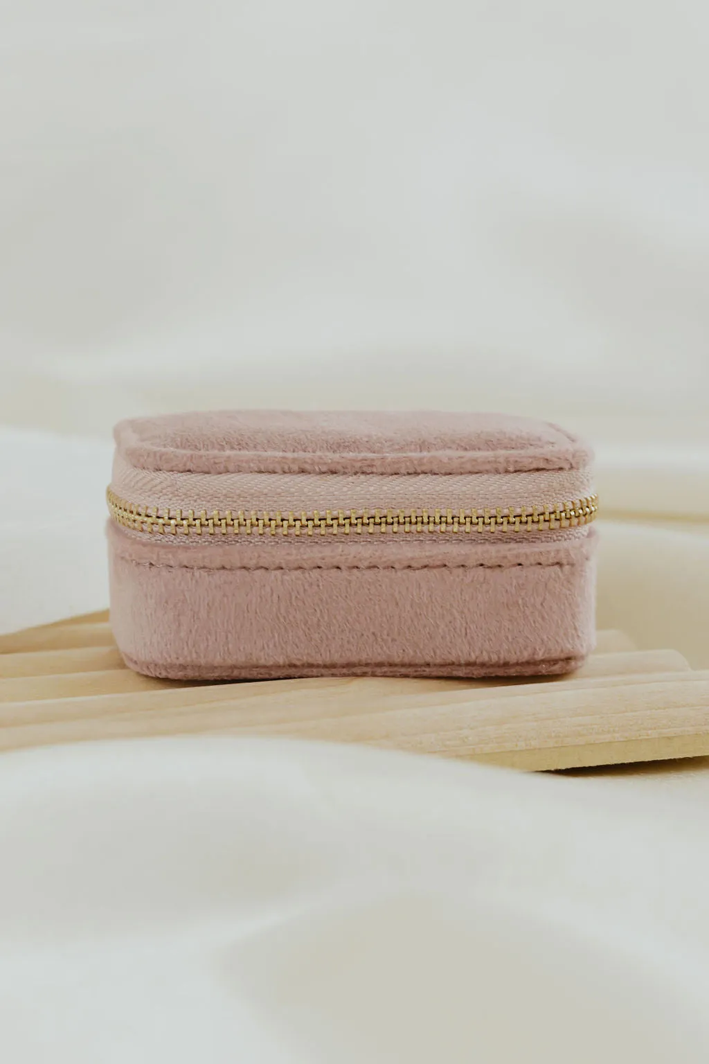 Mini Velvet Travel Case