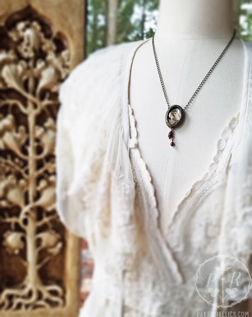 Noble Spirit ~ Pictorial Shrine Amulet