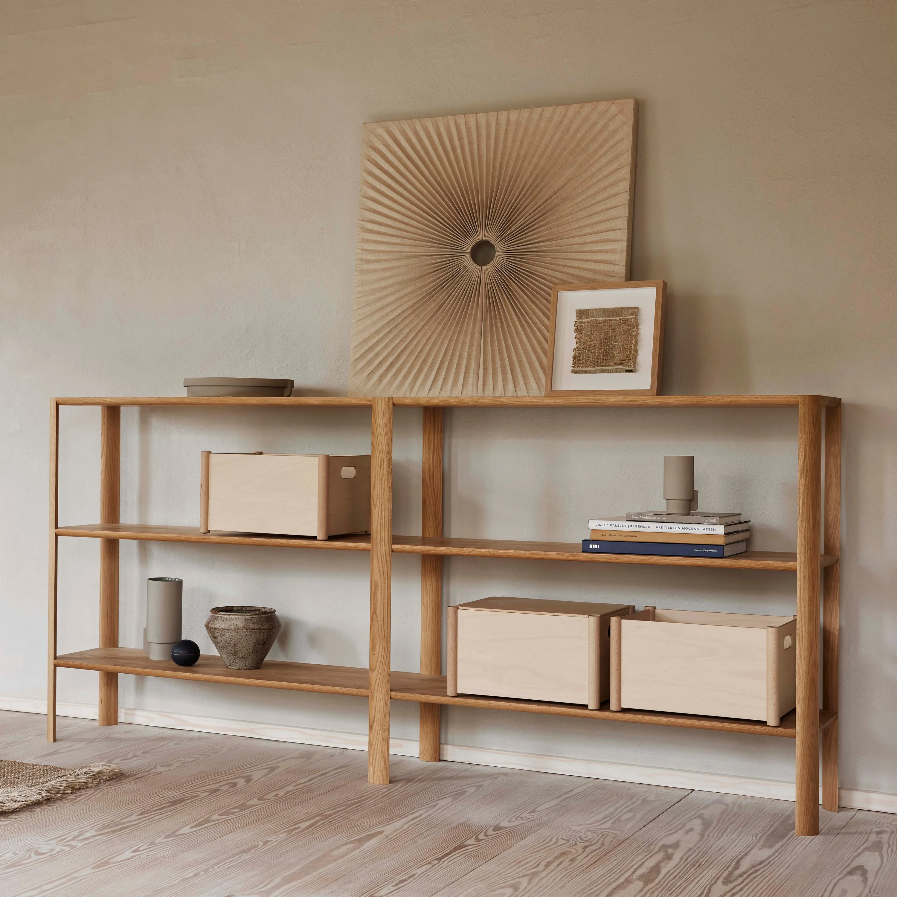 Pillar Storage Box