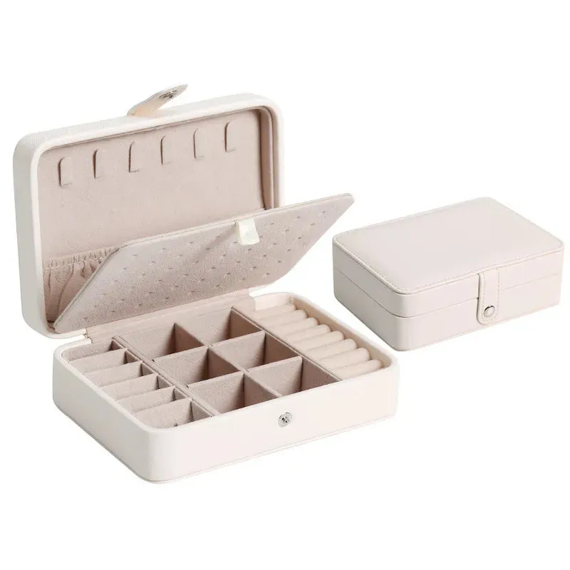 Portable Large Capacity Travel Jewelry Box Organizer*