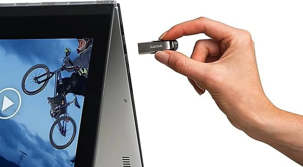 SanDisk 128 GB Flash Drive