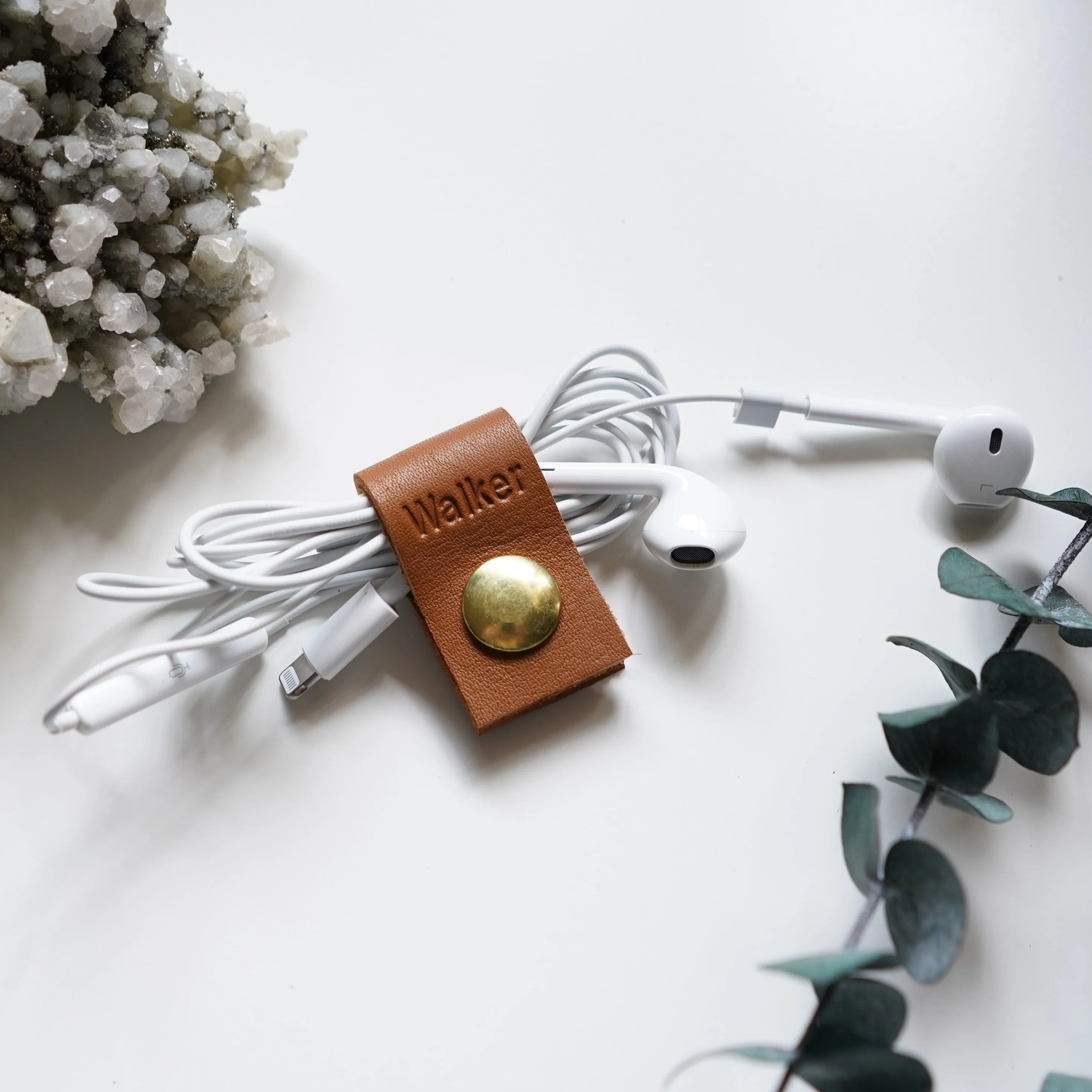 Small Cord Holder [Snap Closure]