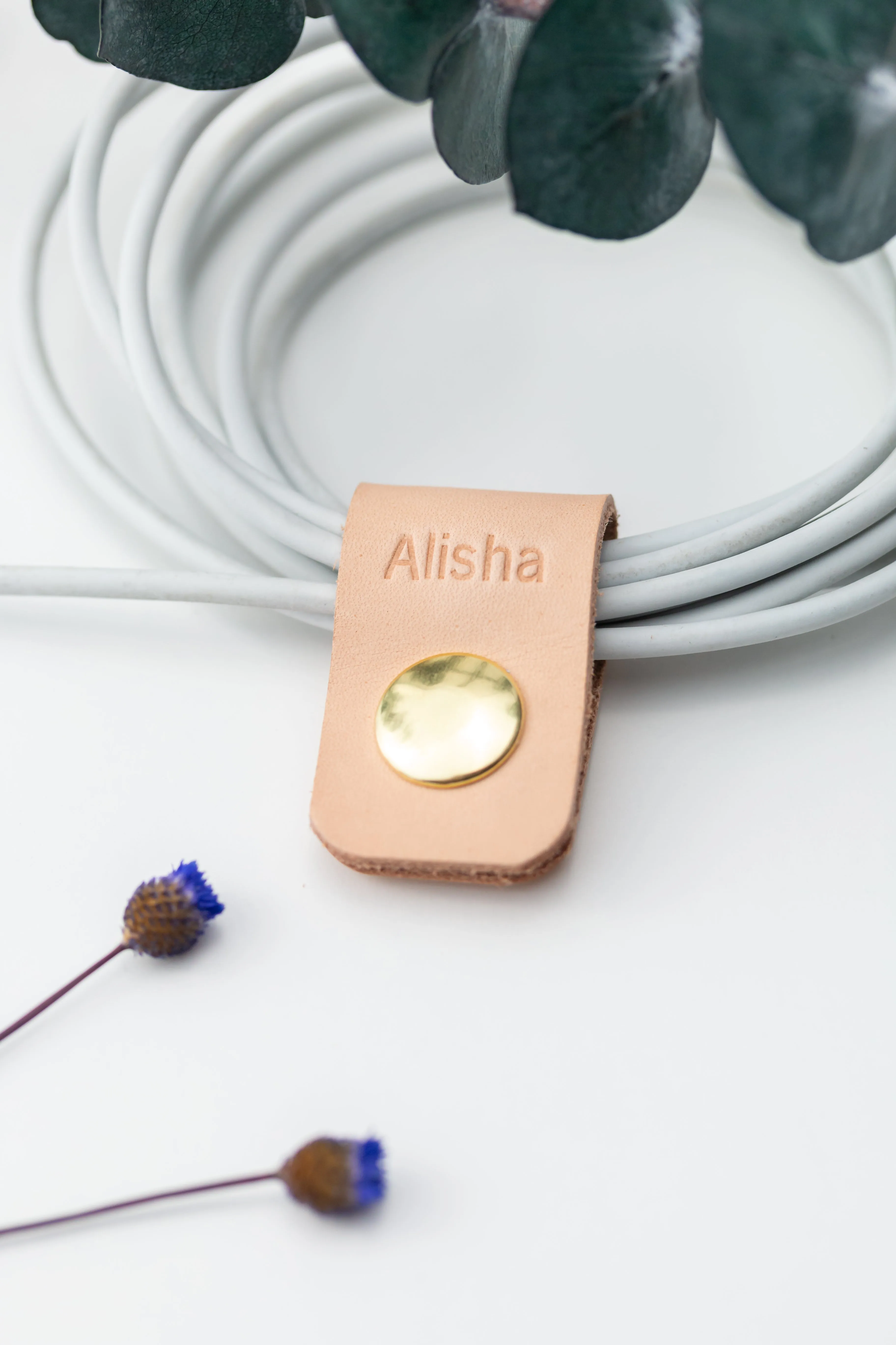 Small Cord Holder [Snap Closure]