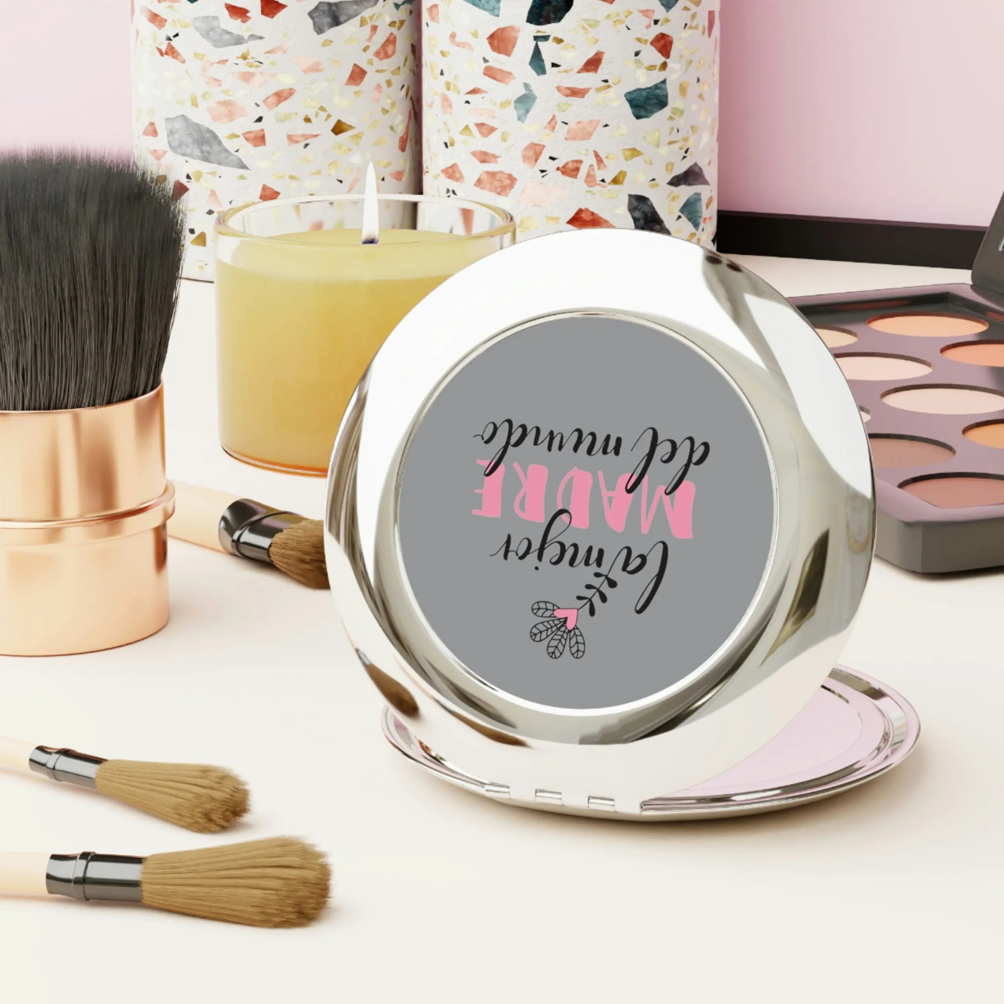 World's Best Mom Compact Travel Mirror